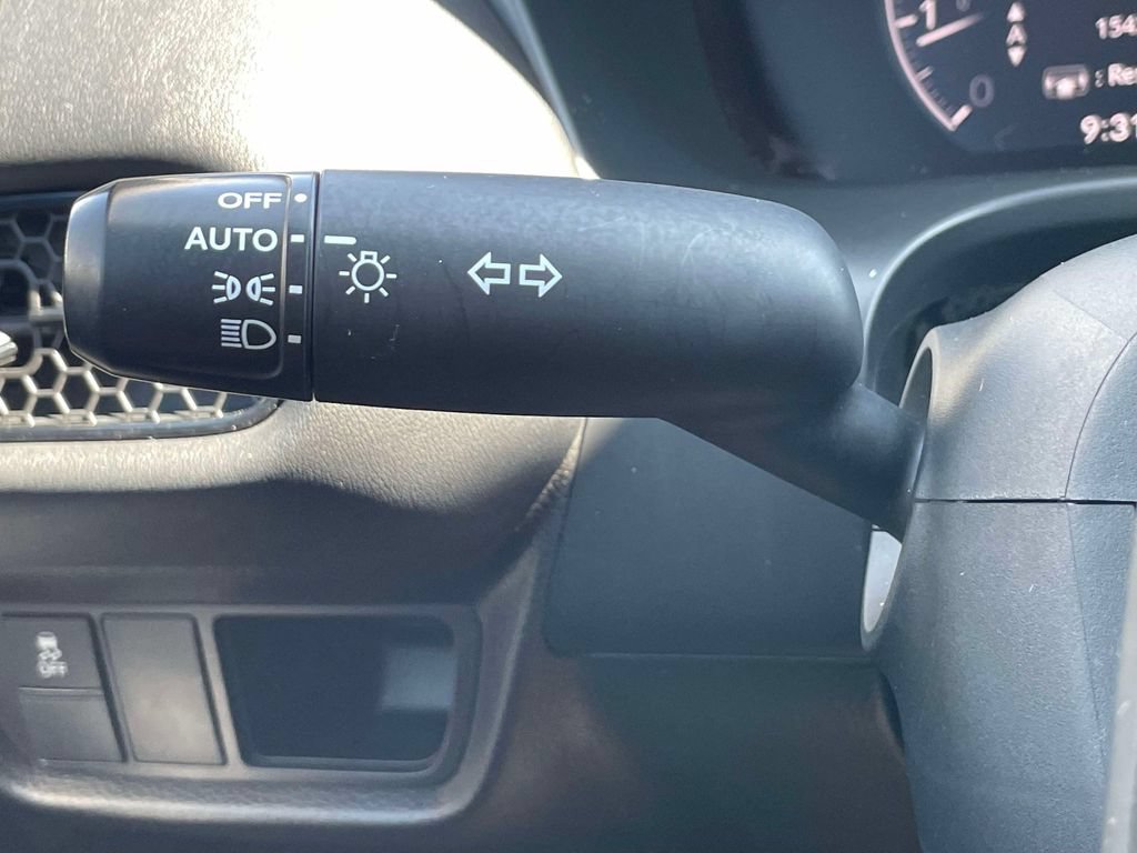 Used 2023 Honda HR-V LX image 23