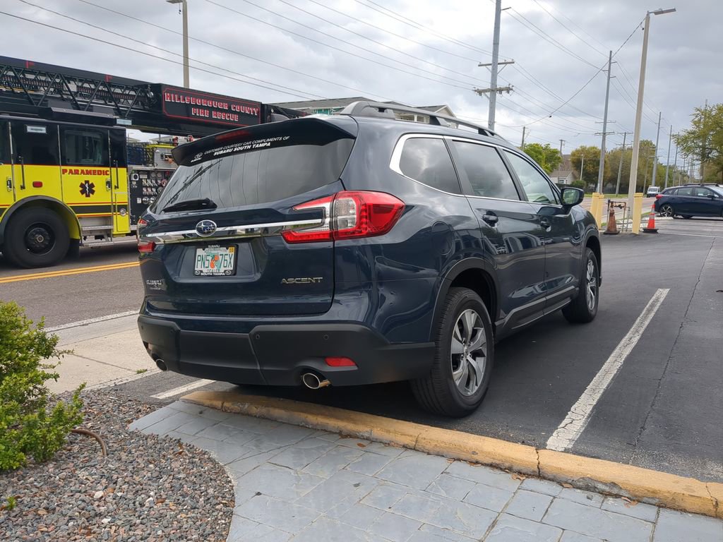 Certified 2025 Subaru Ascent Premium image 5