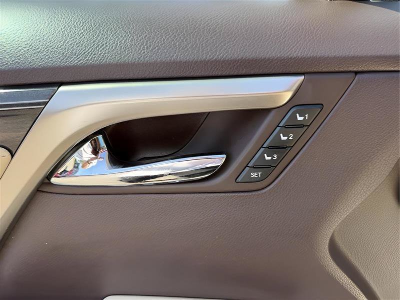 Used 2019 Lexus RX 450hL Luxury AWD/4WD image 19