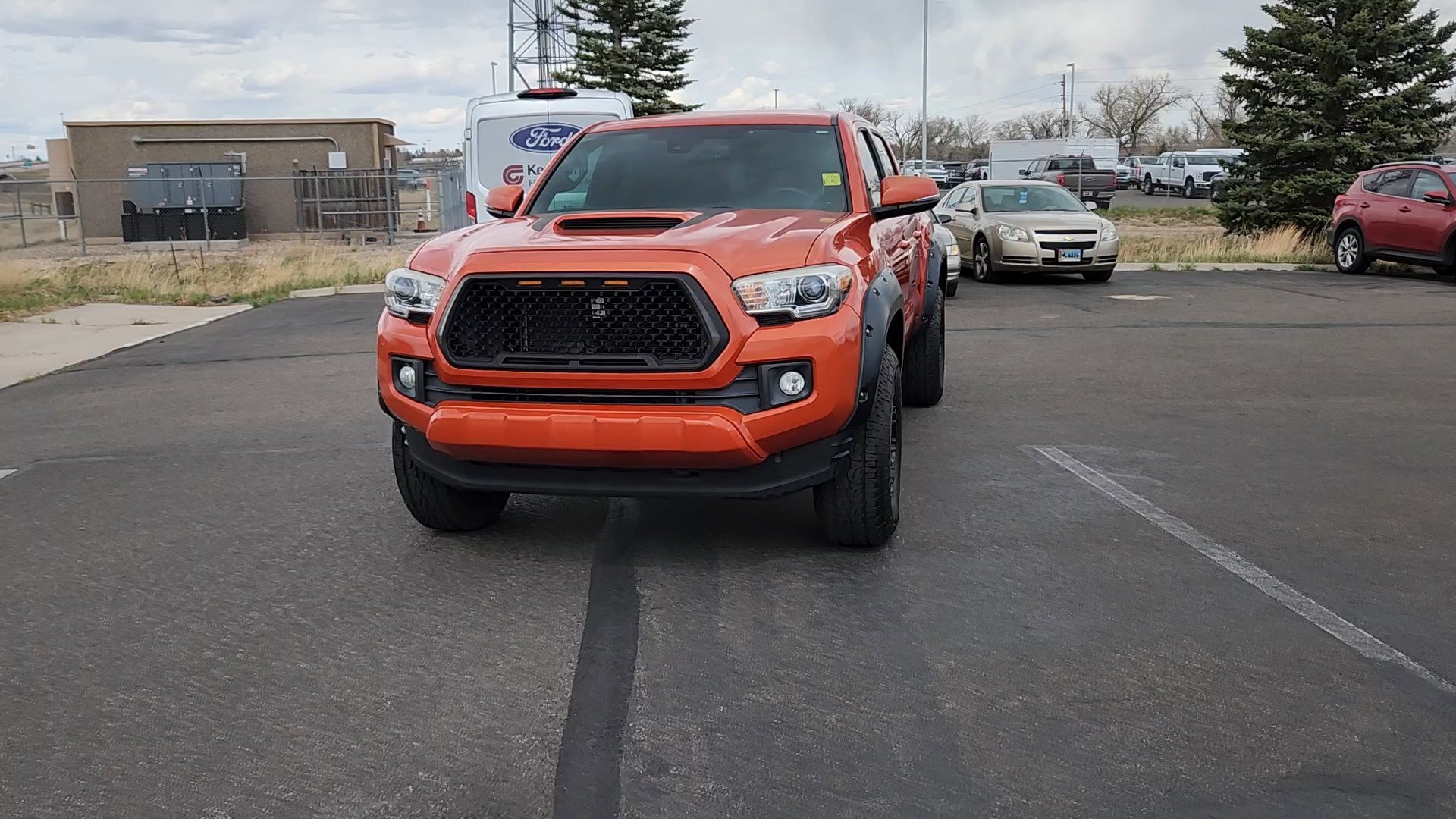 Used 2018 Toyota Tacoma TRD Sport image 4