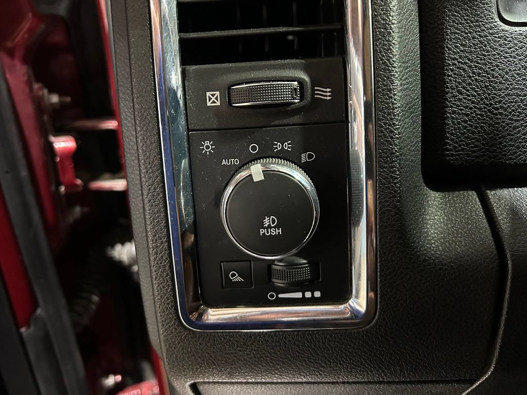 Used 2014 RAM 1500 Laramie Longhorn w/ Convenience Group AWD/4WD image 21