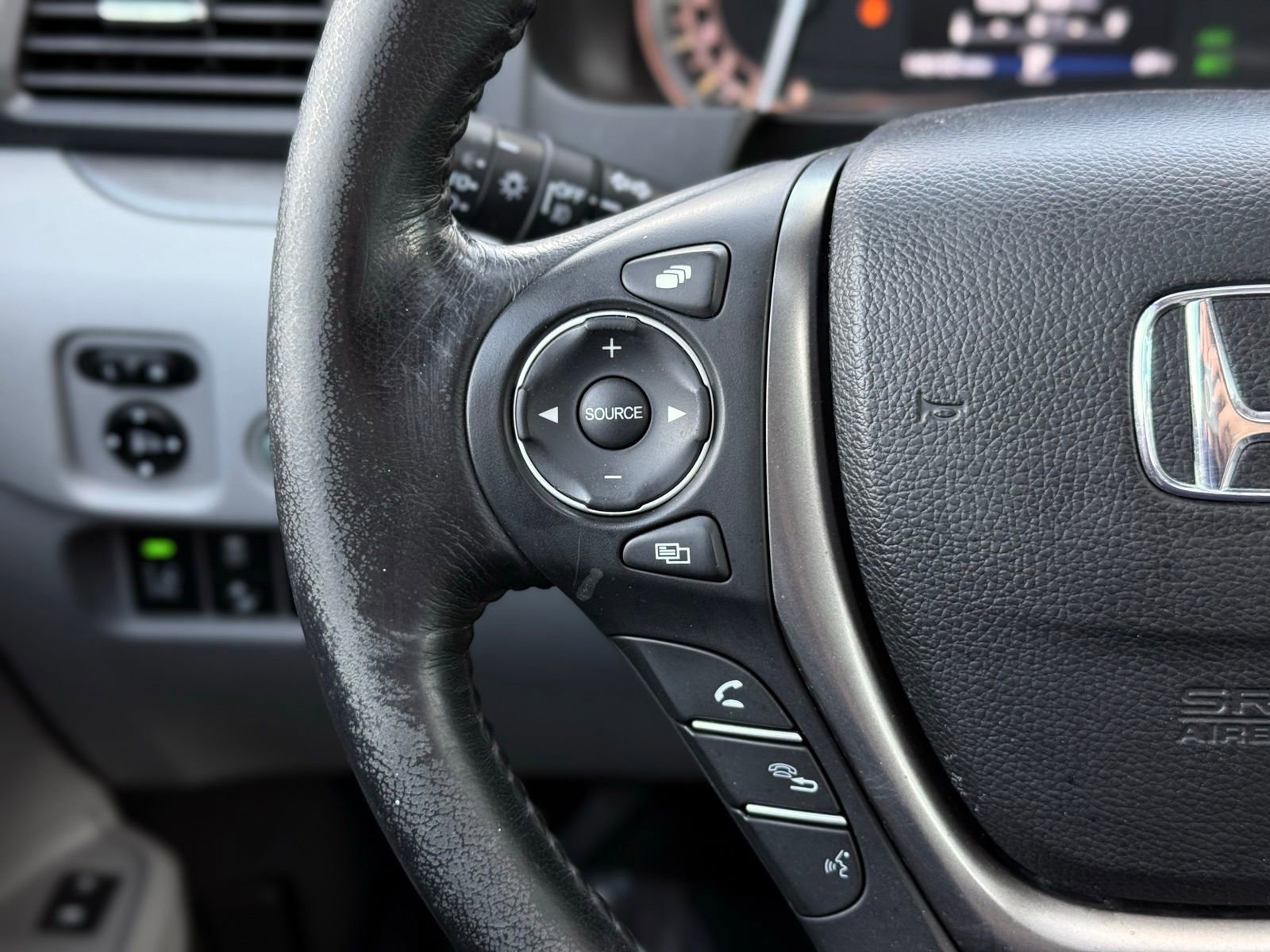 Used 2017 Honda Pilot EX-L image 35