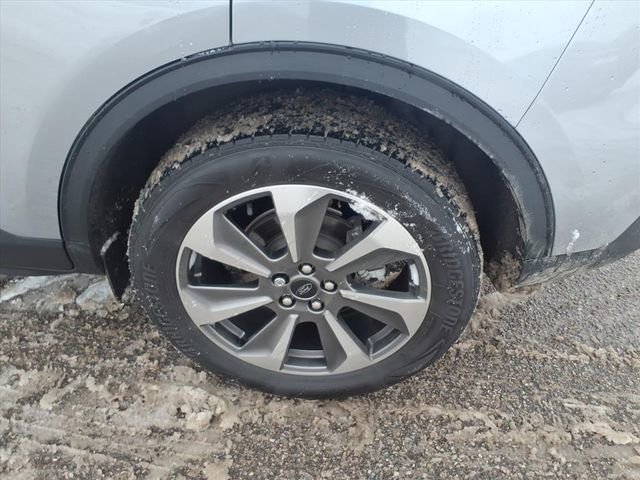 Certified 2023 Ford Escape Platinum image 10