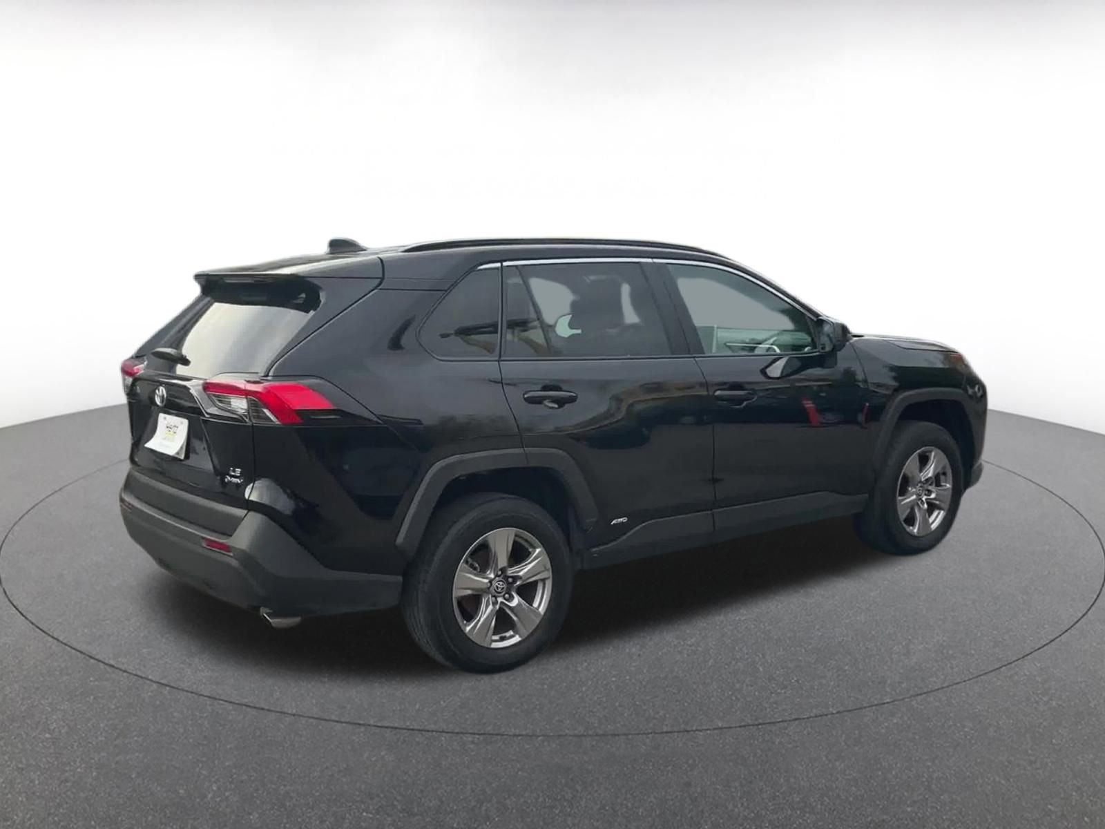 Used 2025 Toyota RAV4 LE image 14