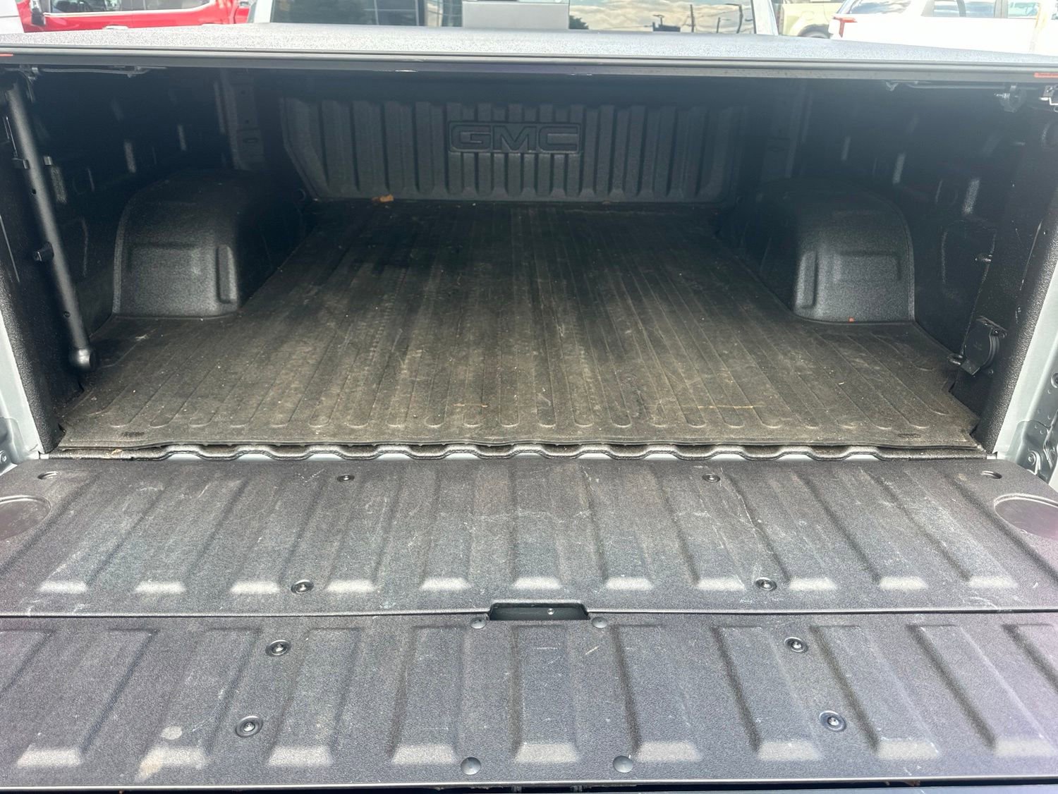 Used 2025 GMC Sierra 1500 Denali Ultimate AWD/4WD image 19