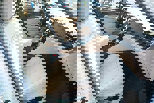 New 2025 Jeep Grand Cherokee L Limited w/ Luxury Tech Group II image 41