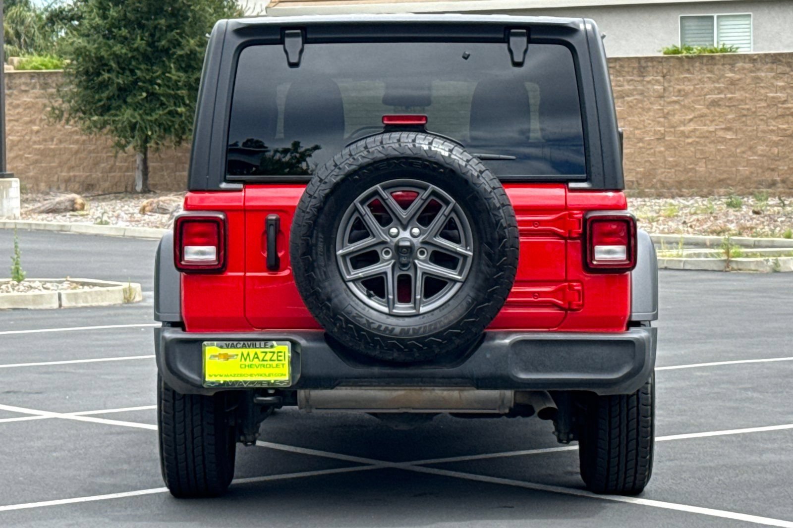 Used 2024 Jeep Wrangler Unlimited Sport AWD/4WD image 12