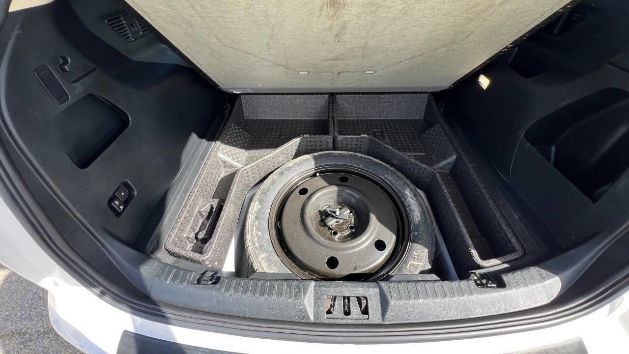 Used 2018 Ford Edge SEL w/ Equipment Group 201A image 34