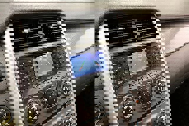 Used 2013 Ford Edge SEL image 27