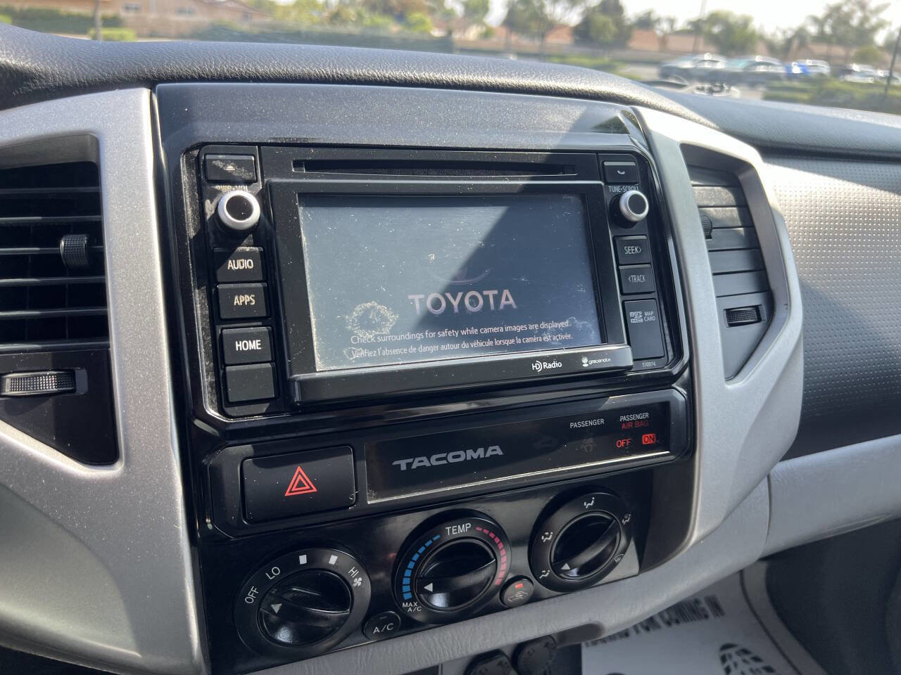 Used 2015 Toyota Tacoma PreRunner w/ TRD Sport Package RWD image 27