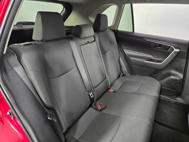 Used 2025 Toyota RAV4 LE FWD image 17