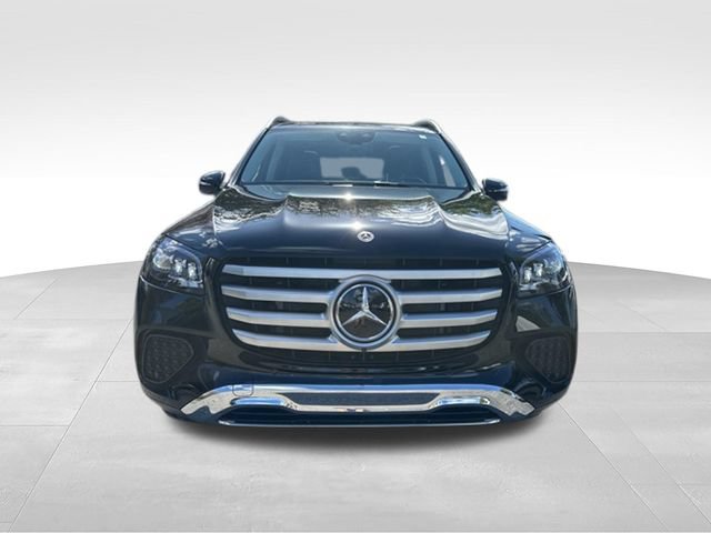 Used 2026 Mercedes-Benz GLS 450 4MATIC image 9