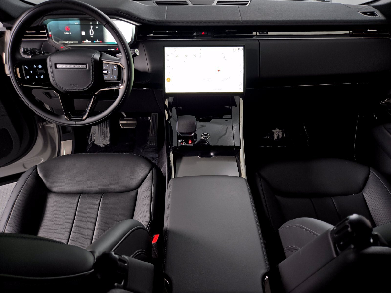 New 2026 Land Rover Range Rover Sport Dynamic SE AWD/4WD image 4