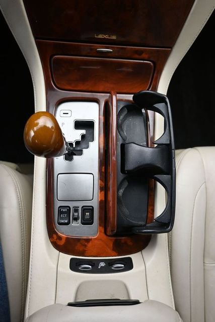 Used 2009 Lexus SC 430 Convertible image 18