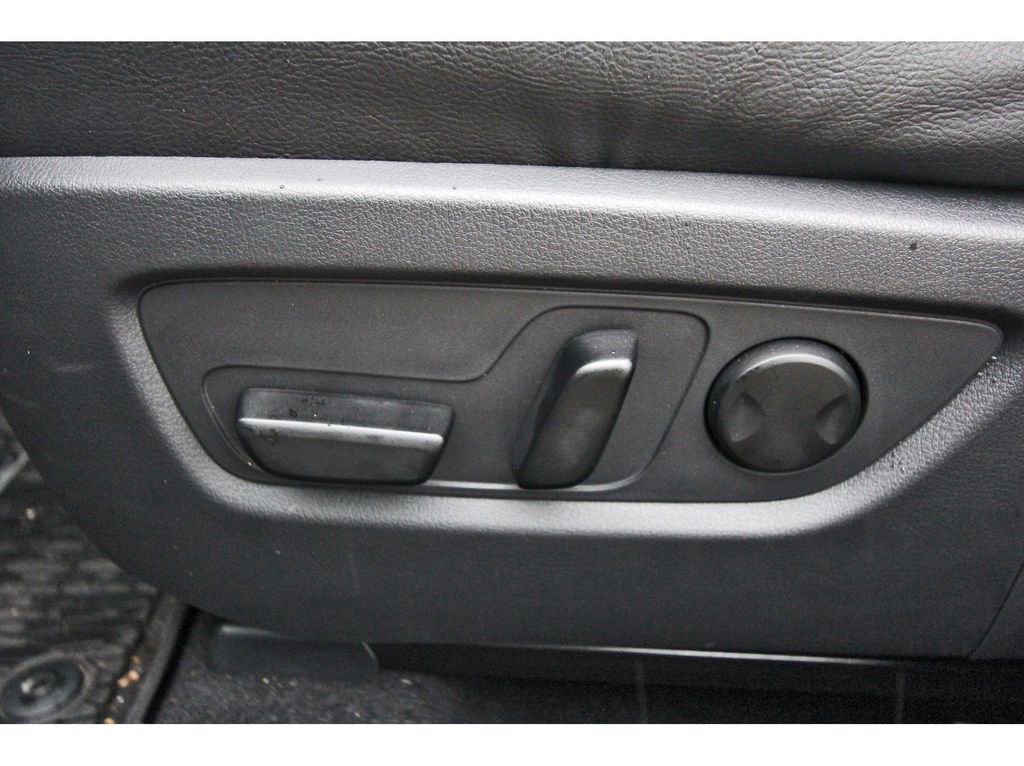 Used 2025 MAZDA CX-50 AWD 2.5 Turbo w/ Weather Package image 29