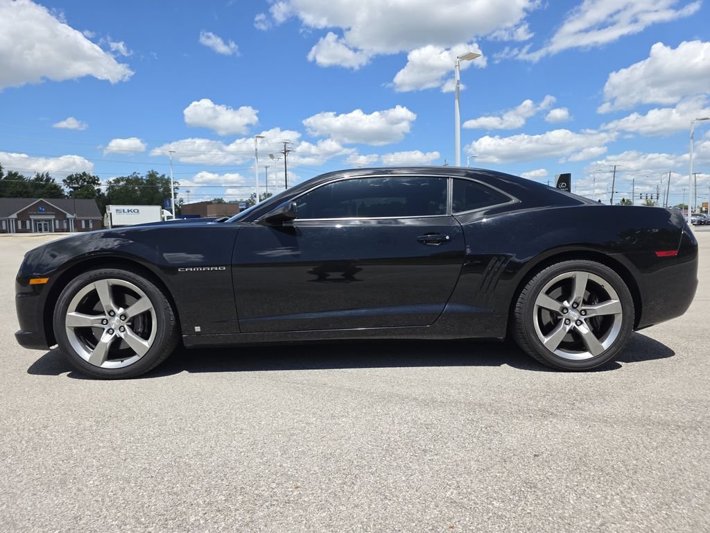Used 2010 Chevrolet Camaro SS w/ RS Package RWD image 5