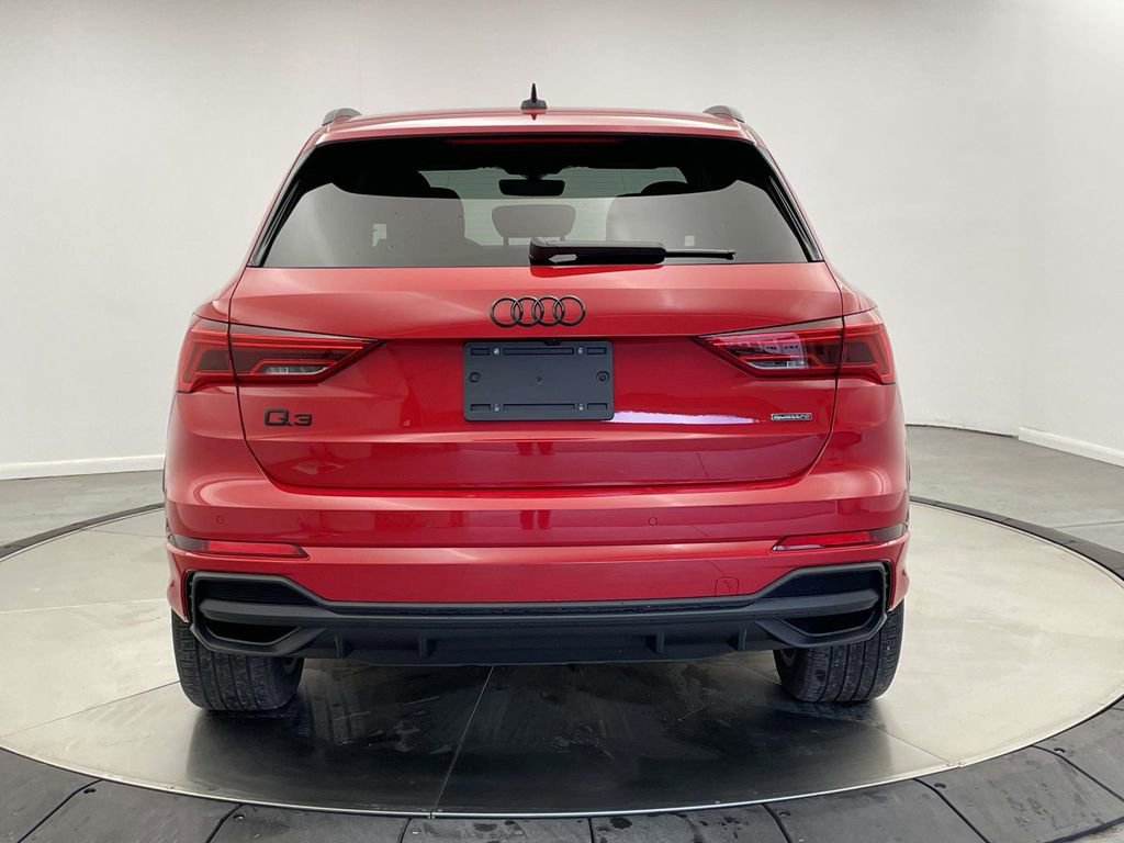 New 2025 Audi Q3 2.0T Premium image 6