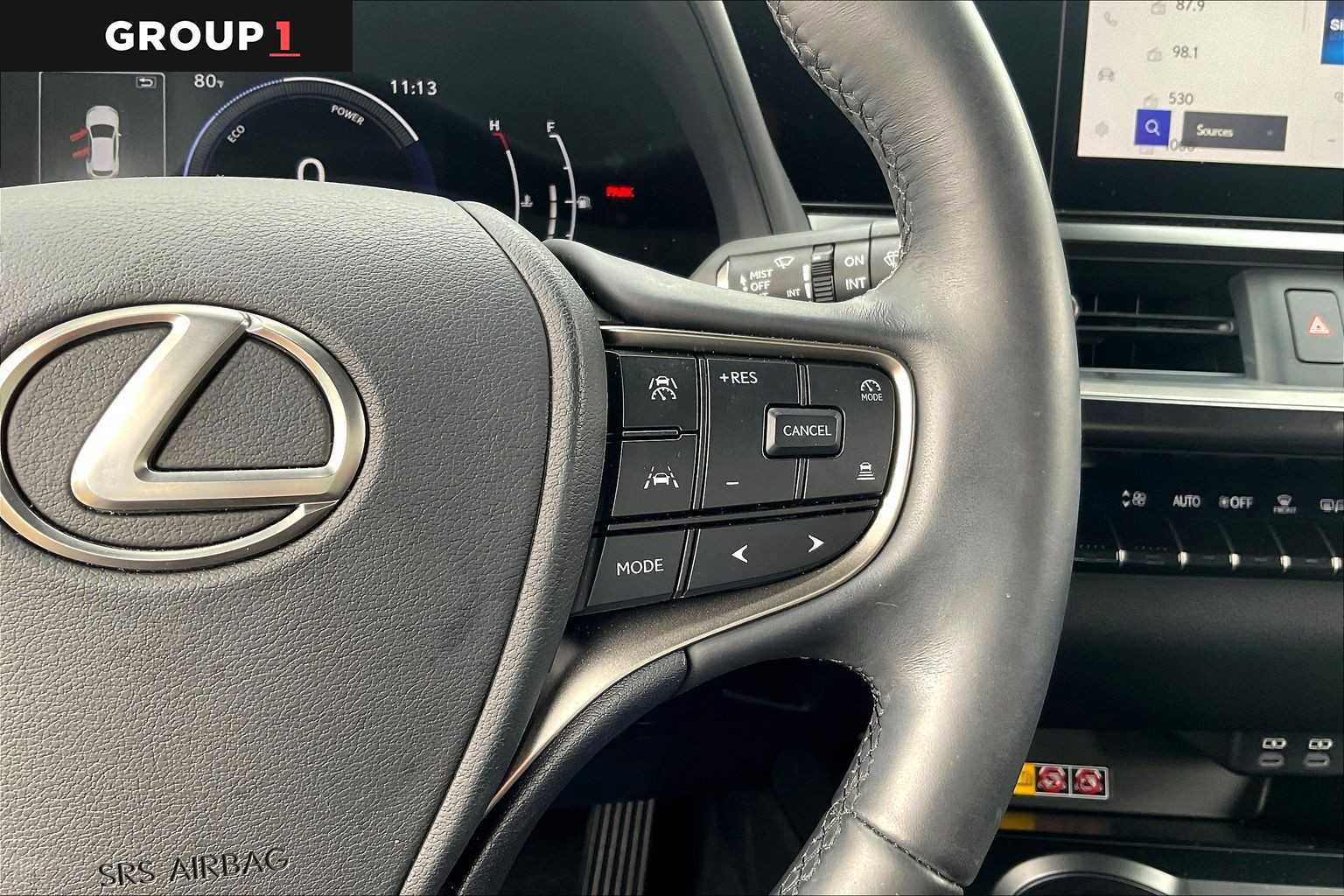 Certified 2025 Lexus UX 300h FWD image 21