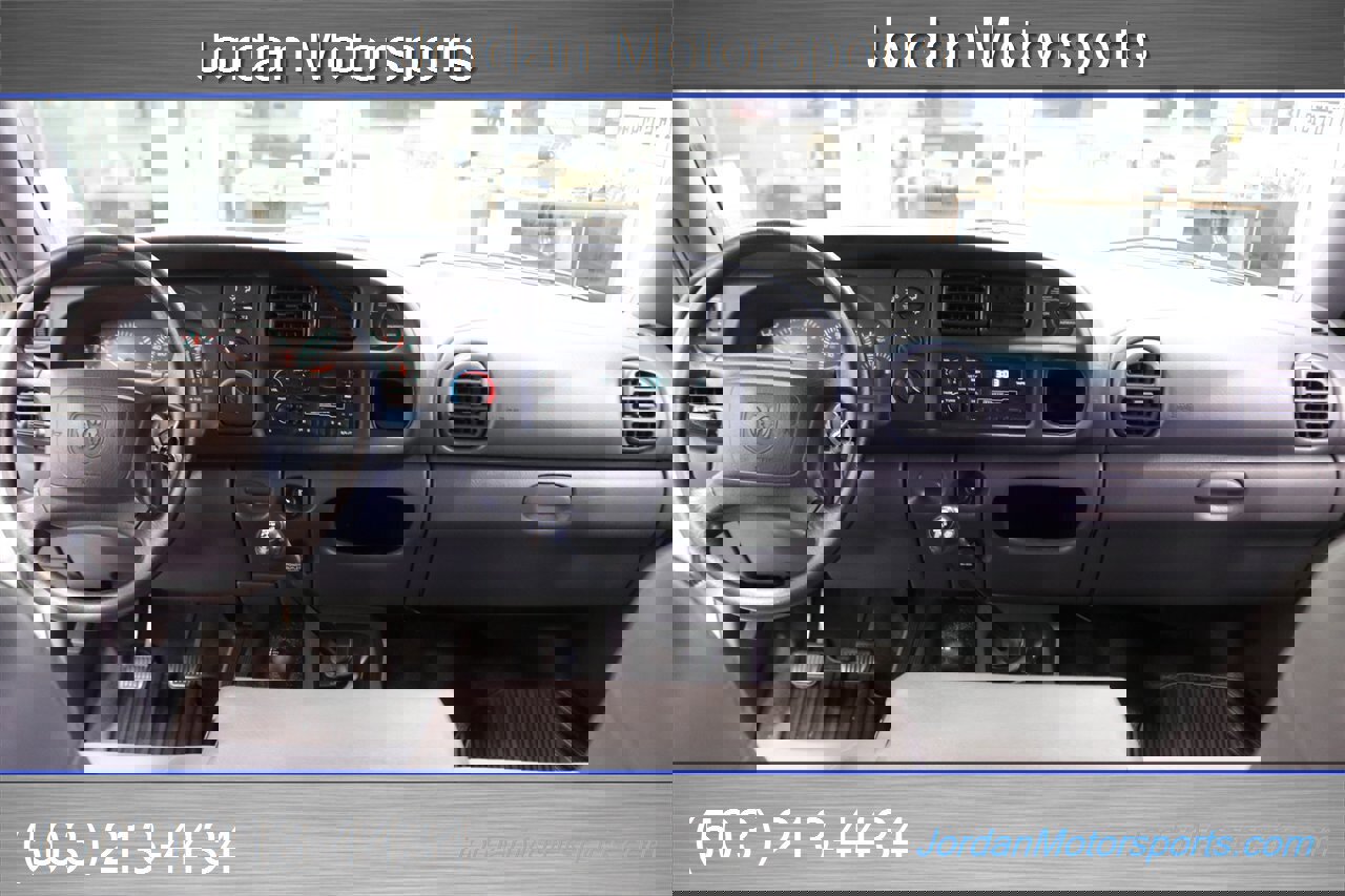 Used 2001 Dodge Ram 3500 Truck ST image 19