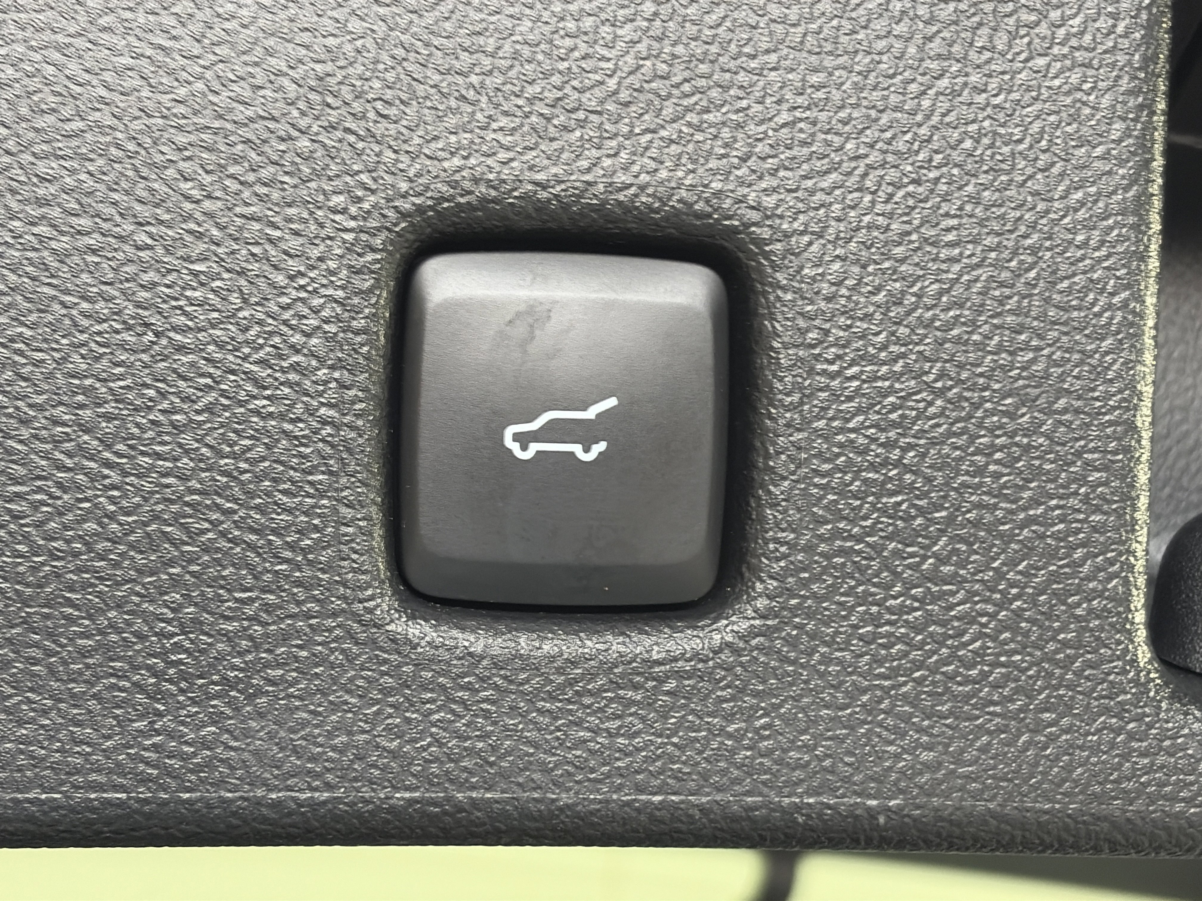 Used 2023 Ford Escape Active image 15