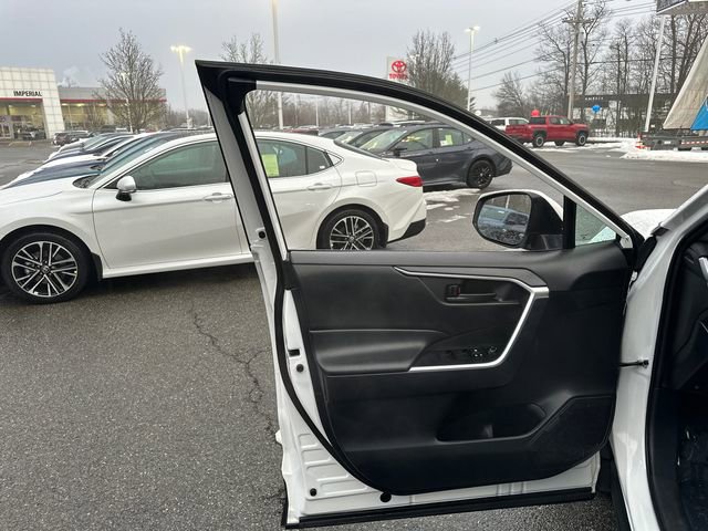 Certified 2024 Toyota RAV4 LE image 25