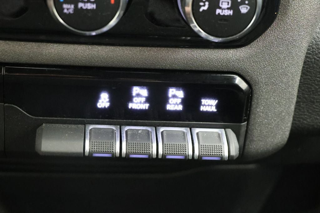 Used 2025 RAM 1500 Tradesman AWD/4WD image 26