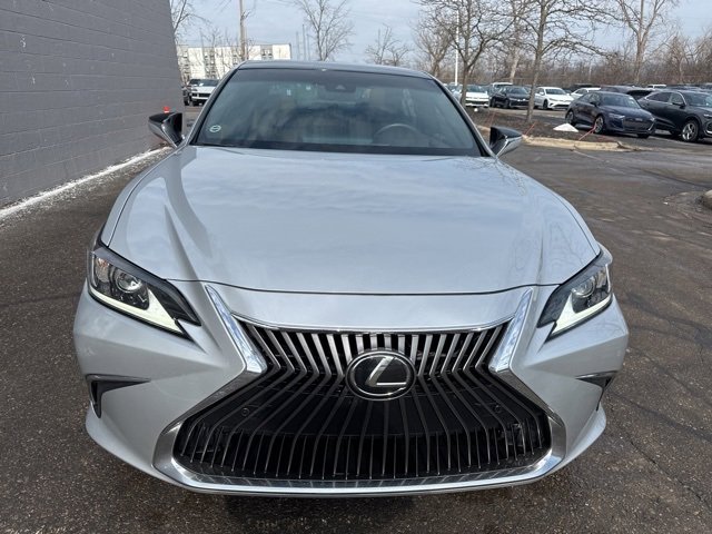 Used 2019 Lexus ES 350 w/ Accessory Package 2 image 2