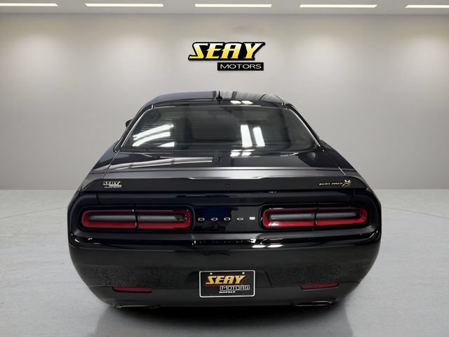 Used 2021 Dodge Challenger R/T Scat Pack w/ Plus Package RWD image 17