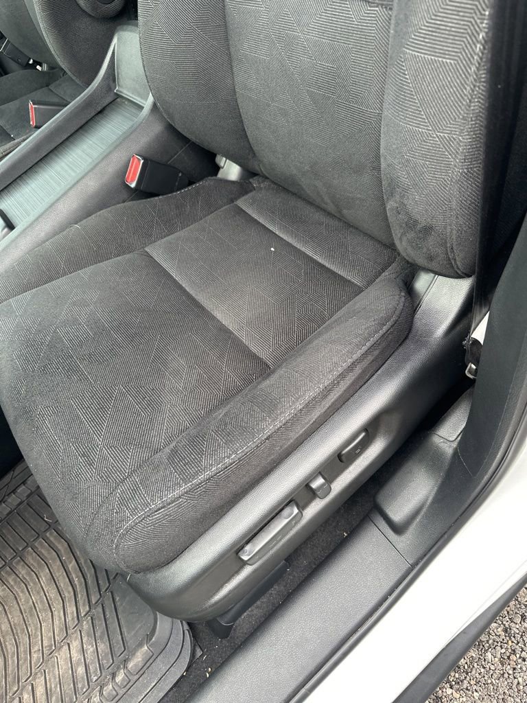 Used 2021 Honda Pilot EX image 12