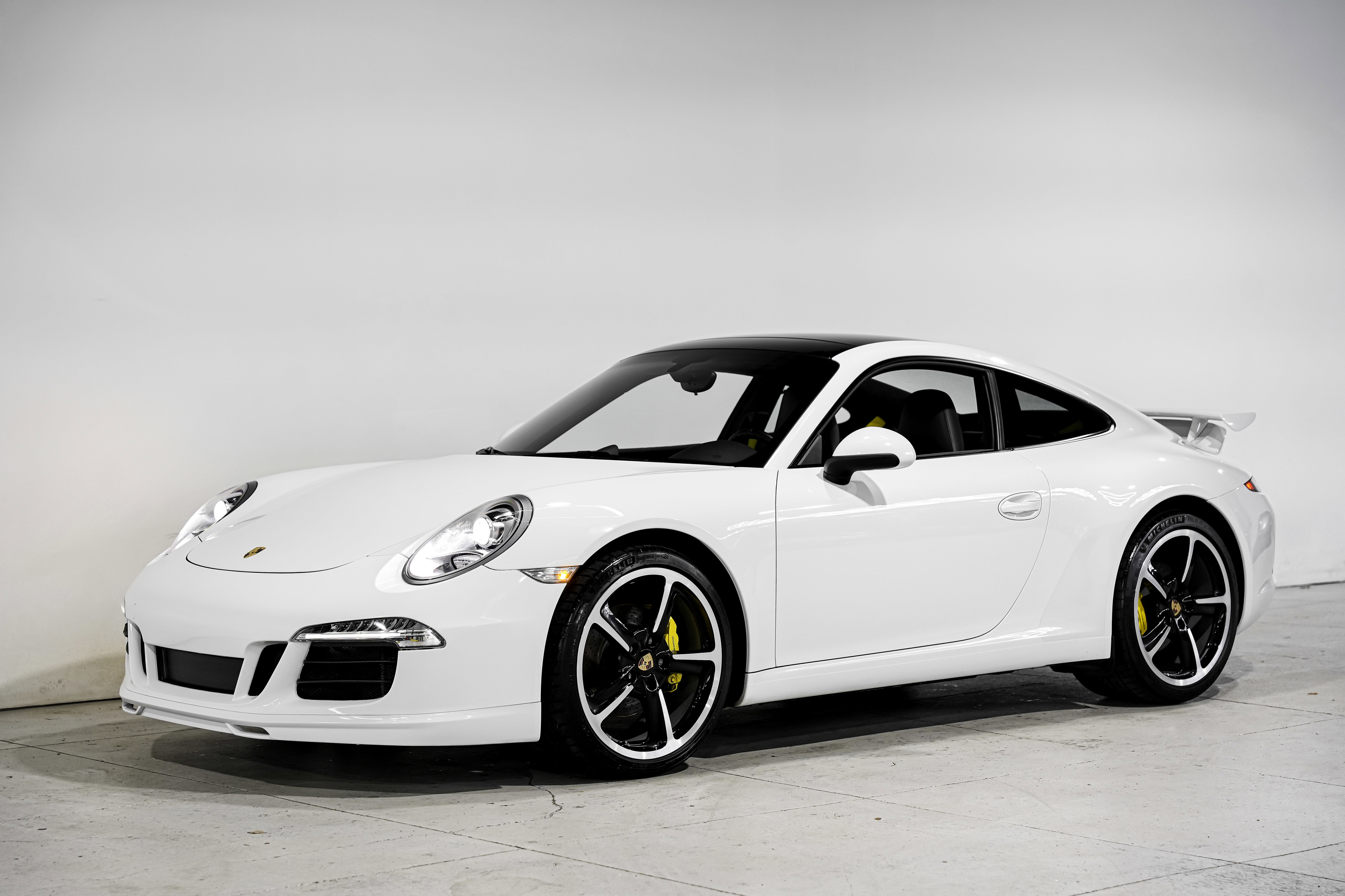Used 2014 Porsche 911 Carrera image 6
