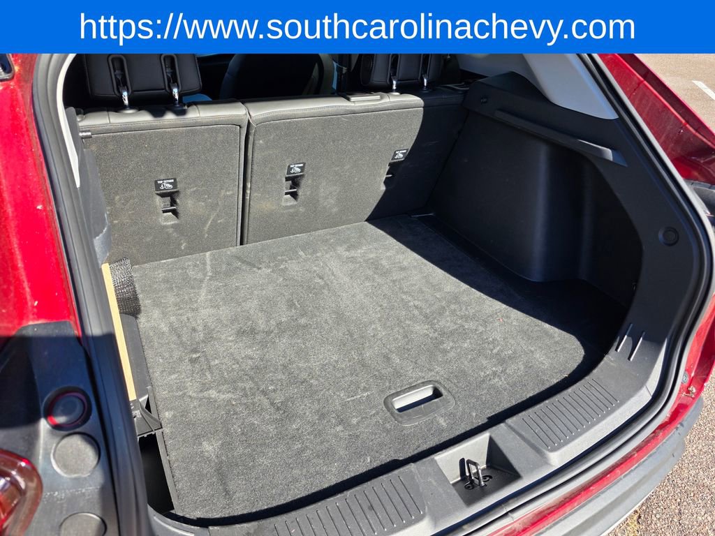 Certified 2025 Chevrolet Trax LT w/ LT Convenience Package image 32