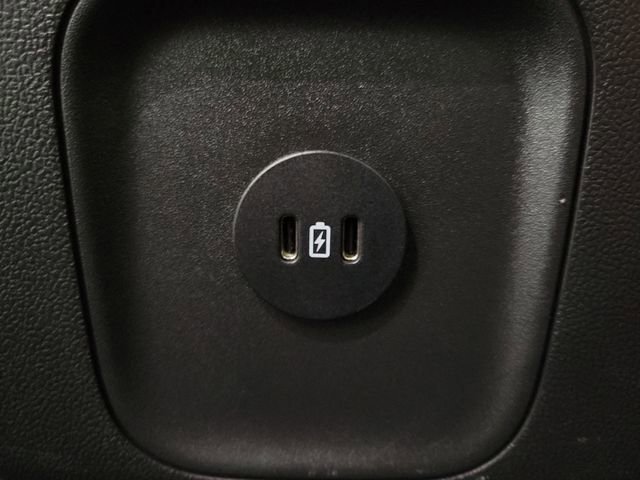 Certified 2025 Ford Escape Platinum AWD/4WD image 15