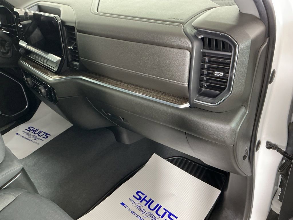 Used 2022 Chevrolet Silverado 1500 LT image 20