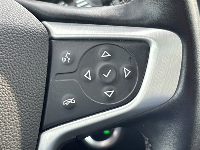 Used 2023 GMC Terrain SLT image 27