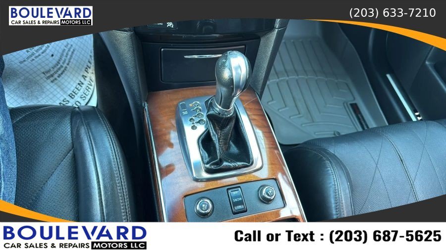 Used 2012 INFINITI FX35 AWD w/ Premium Pkg image 17