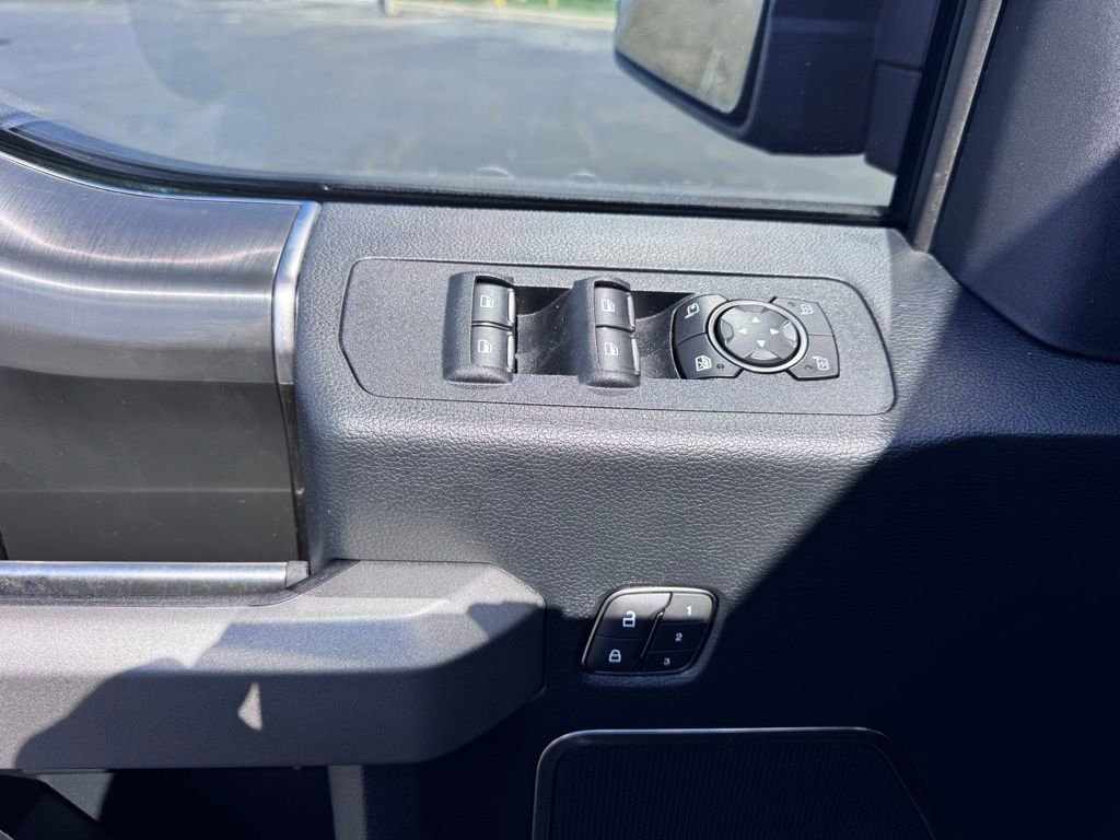 Used 2020 Ford F150 Raptor w/ Equipment Group 802A Luxury image 26