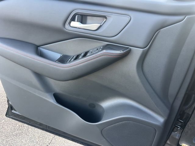 New 2026 Nissan Rogue SV image 6