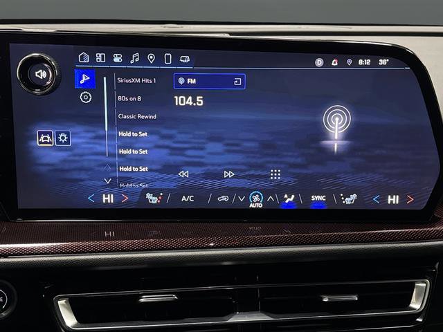 Used 2024 Chevrolet Traverse Z71 w/ Enhanced Driving Package image 18