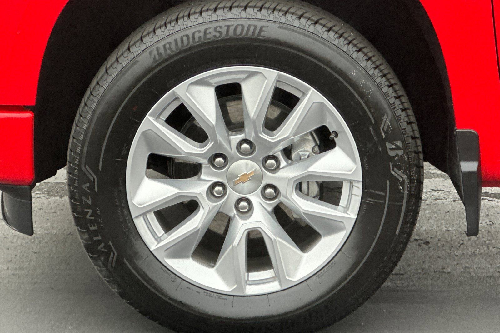 Used 2025 Chevrolet Silverado 1500 Custom image 43