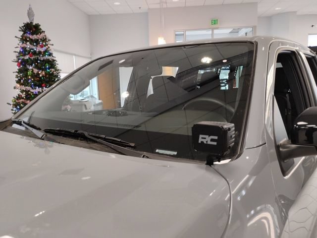 New 2026 Nissan Frontier SV w/ Tow Package AWD/4WD image 10