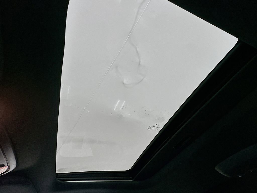 Used 2023 Dodge Durango GT image 23