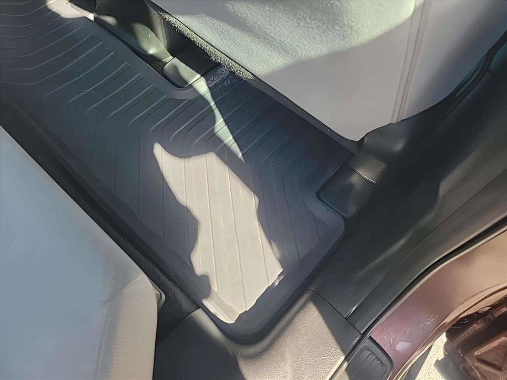 Used 2015 Honda CR-V LX image 25