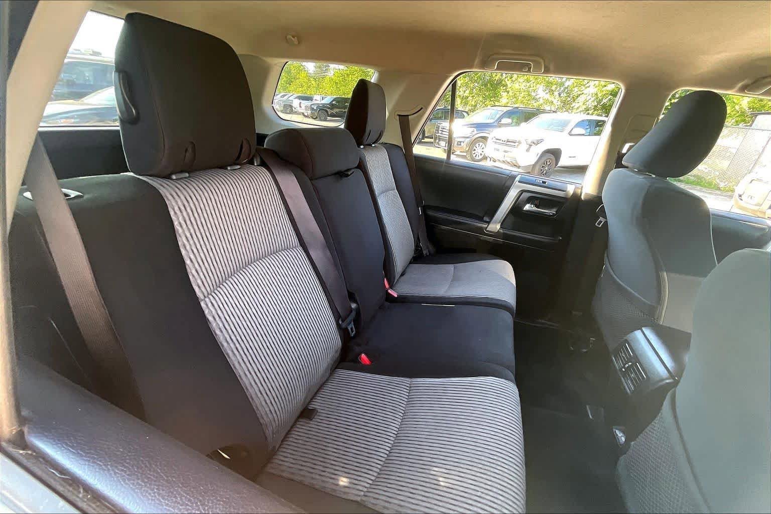 Used 2023 Toyota 4Runner SR5 AWD/4WD image 19