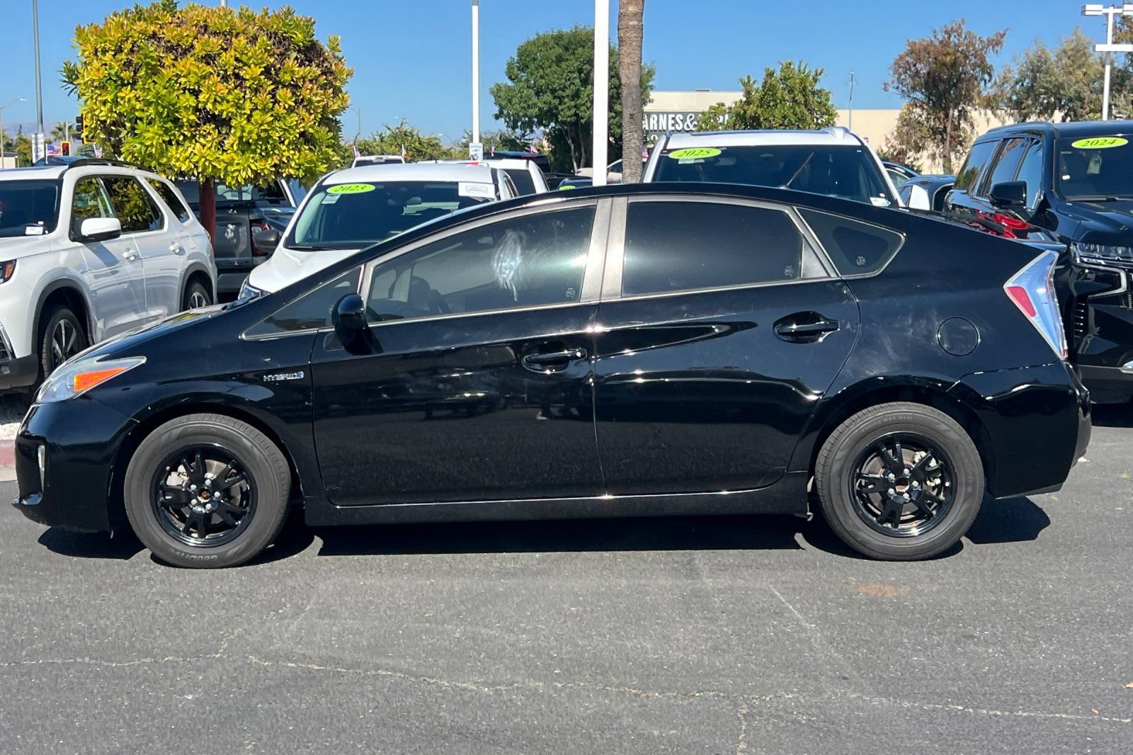 Used 2015 Toyota Prius Two FWD image 8