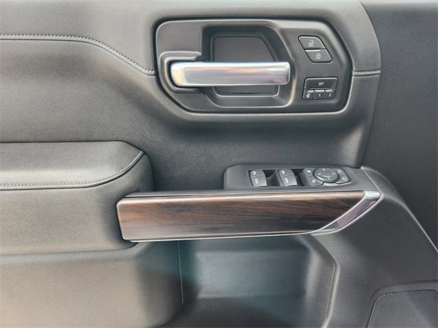 Used 2021 GMC Sierra 1500 SLT image 23
