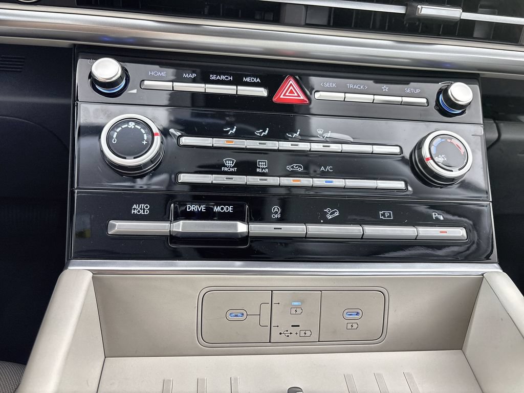 New 2026 Hyundai Santa Fe SE FWD image 16