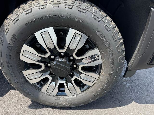 New 2025 GMC Sierra 2500 Denali w/ Denali Reserve Package image 4