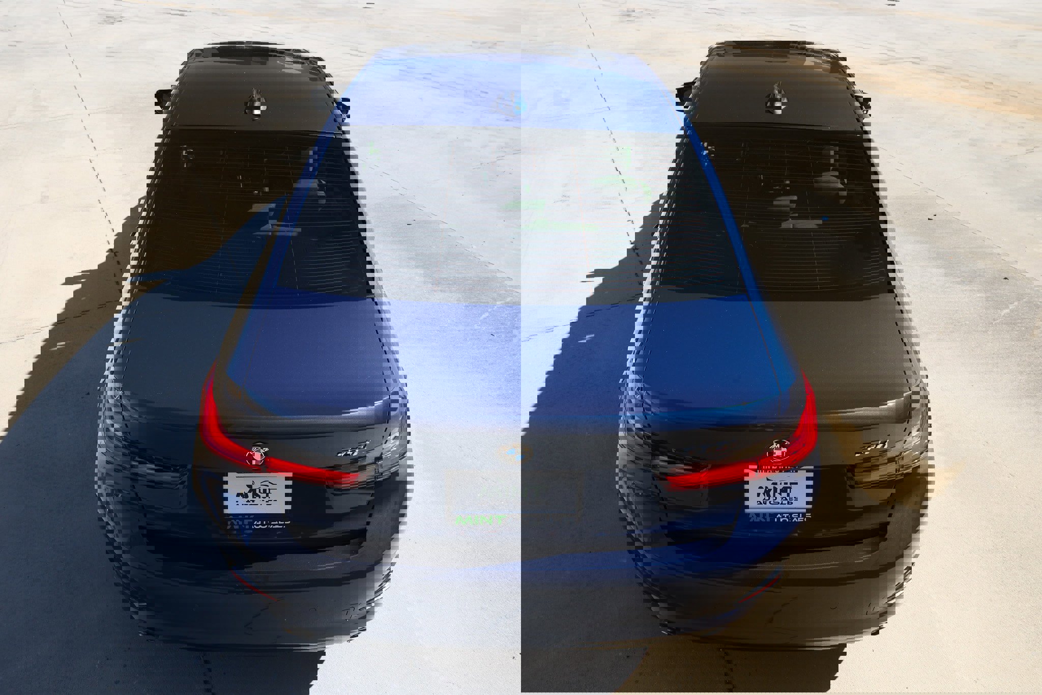 Used 2021 BMW 330i Sedan w/ Convenience Package image 10