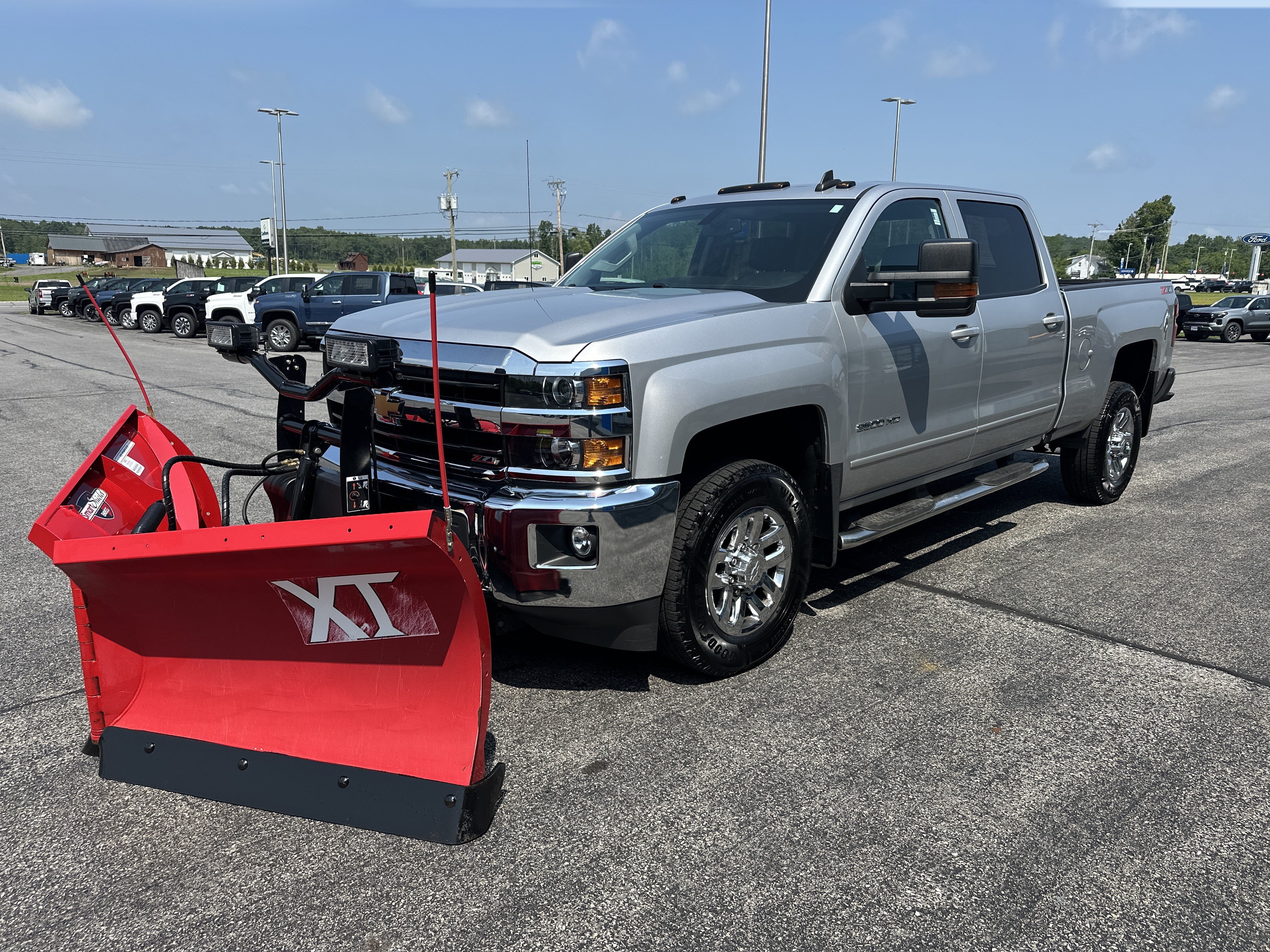 Certified 2019 Chevrolet Silverado 2500 LT w/ LT Convenience Package AWD/4WD image 6