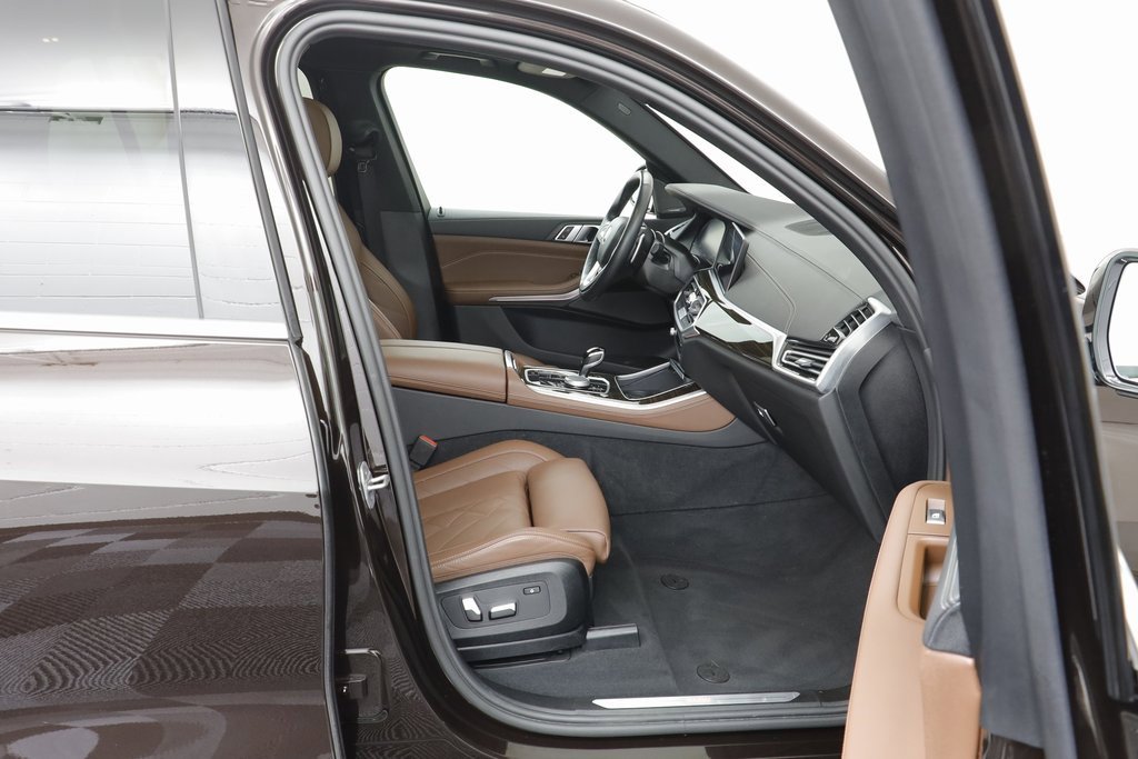 Certified 2023 BMW X5 xDrive40i w/ Premium Package image 21